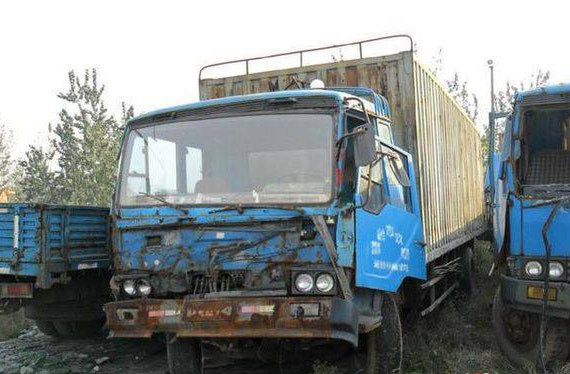 拖挂车报废 拖挂车报废